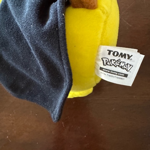 TOMY 10" Pokemon Glaceon Plush Eeveelution 2016 and Halloween Witch Pikachu - Picture 8 of 11